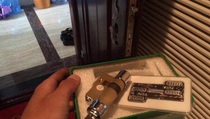 防盗门开锁 防盗门开锁